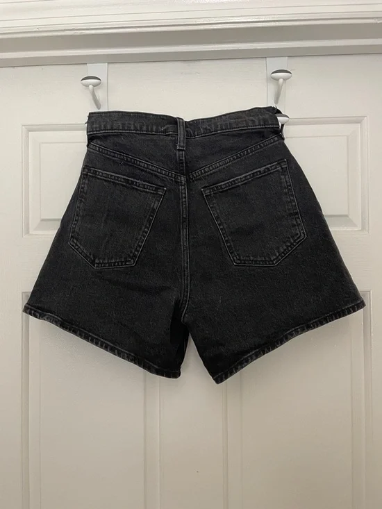 NWOT Abercrombie & Fitch Black High-Rise Jean Shorts - Picture 2 of 3